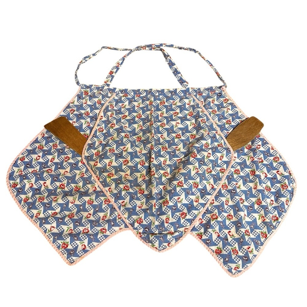 Vintage Waist Tie Apron Floral with Pocket Blue Red White And Green
